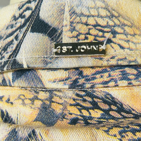 St. John Sport Womens Feather Print Twill Zip Jacket And Pants Set. - Picture 11 of 13